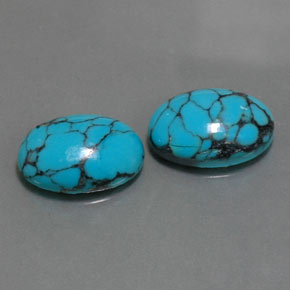 Gemas de turquesa azul natural de  ct, corte óvalo, opaco