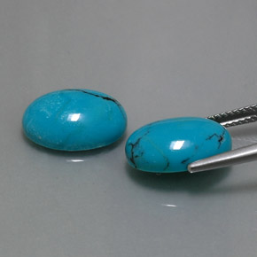Gemas de turquesa azul natural de  ct, corte óvalo, opaco