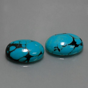 Gemas de turquesa azul natural de  ct, corte óvalo, opaco