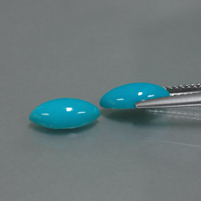 Gemas de turquesa azul natural de  ct, marquesa, opaco