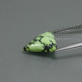 Turquesa verde natural de 2,48 ct, trillón, opaco
