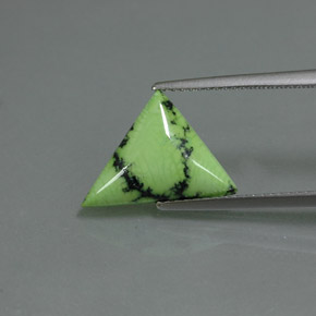 Turquesa verde natural de 2,47 ct, trillón, opaco