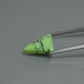 Turquesa verde natural de 1,54 ct, trillón, opaco
