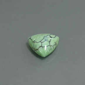 Turquesa verde natural de 2,47 ct, trillón, opaco