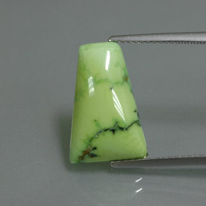 Turquesa verde natural de 4,52 ct, forma elegante, opaco
