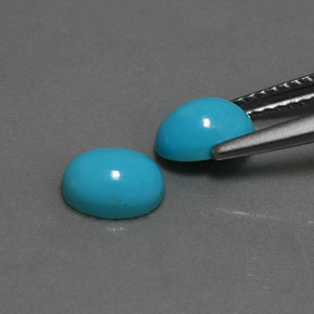 Gemas de turquesa azul natural de  ct, corte óvalo, opaco