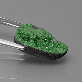 Granate Uvarovita Druzy Deep Earthy Green natural de 4.86 ct, Elegante, Opaco