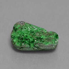 Granate Uvarovita Druzy Verde oscuro natural de 4.97 ct, Elegante, Opaco