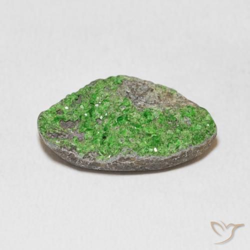 Granate Uvarovita Druzy Verde eléctrico natural de 10.37 ct, Elegante, Opaco