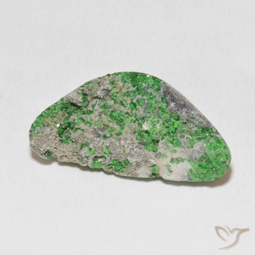 Granate Uvarovita Druzy Deep Earthy Green natural de 18.60 ct, Elegante, Opaco