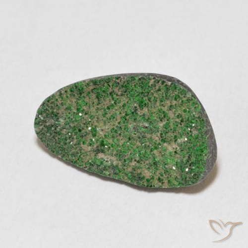 Granate Uvarovita Druzy Verde pino natural de 11.62 ct, Elegante, Opaco