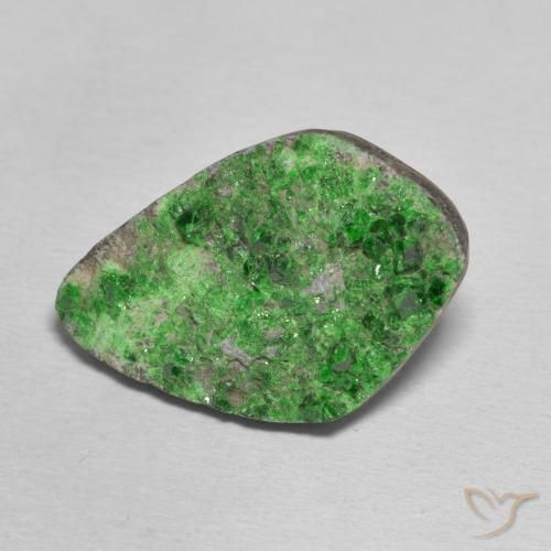 Granate Uvarovita Druzy Verde oscuro natural de 21.40 ct, Elegante, Opaco