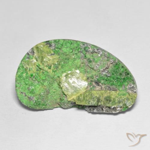 Granate Uvarovita Druzy Verde lima natural de 45.70 ct, Elegante, Opaco