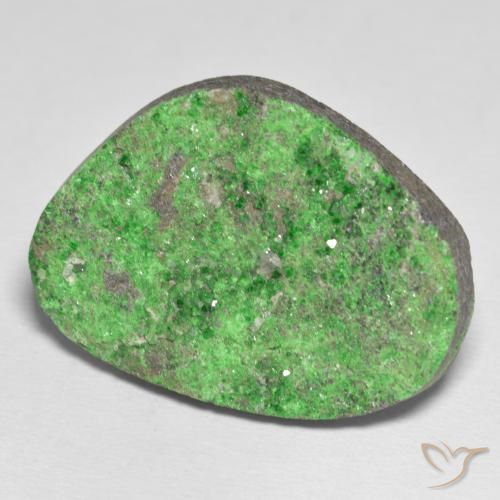 Granate Uvarovita Druzy Verde medio natural de 48.09 ct, Elegante, Opaco