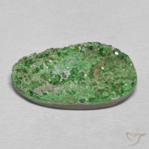 Granate Uvarovita Druzy Verde oscuro natural de 10.92 ct, Elegante, Opaco