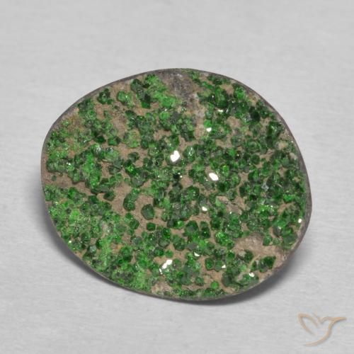 Granate Uvarovita Druzy Verde oscuro natural de 10.86 ct, Elegante, Opaco