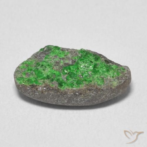 Granate Uvarovita Druzy Verde lima natural de 4.88 ct, Elegante, Opaco