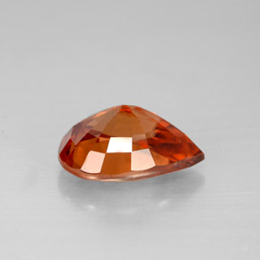 Circón Naranja dorado natural de 3.13 ct, En forma de pera, VS