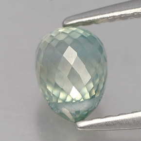 Circón verde natural de 1,82 ct, briolette, VS