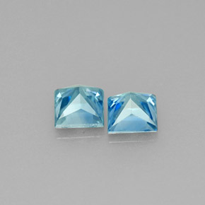 Gemas de circón azul natural de  ct, cuadrado, VVS
