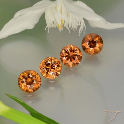 3.73ctw Natural Medium-Dark Orange  Circón, Redondo, VS