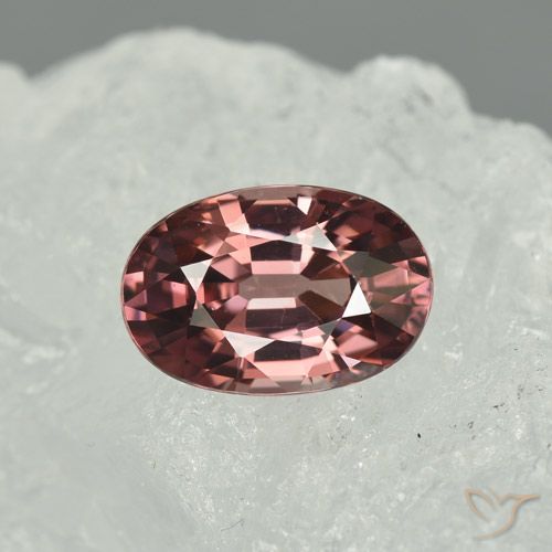 Circón rojo oscuro natural de 3,93 ct, corte óvalo, VVS