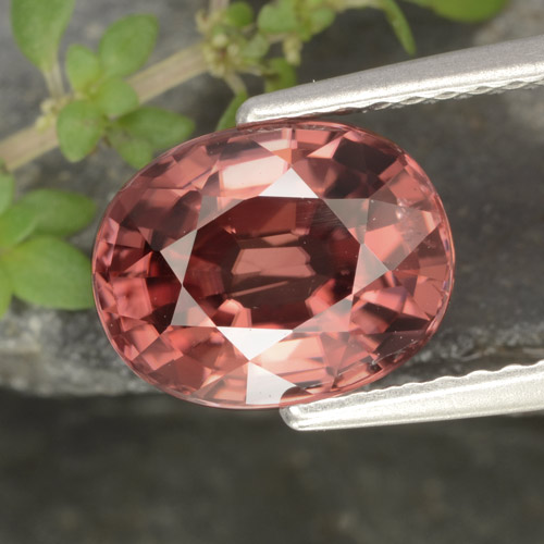 Circón rojo natural de 3,16 ct, corte óvalo, VS