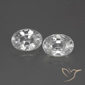 2.90ctw Natural Blanco Circón, Ovalada, VVS-VS