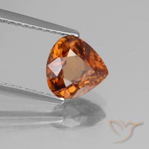 Circón Naranja rojizo natural de 2.05 ct, En forma de pera, VVS