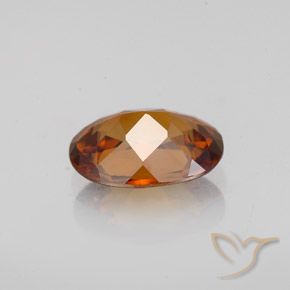 Circón Naranja rojizo natural de 1.82 ct, Ovalada, VS