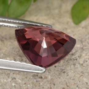 Circón Rojo oscuro natural de 3.10 ct, Trillón, VVS