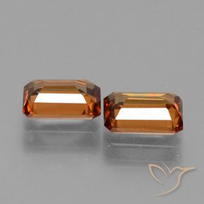 Gemas de Circón Naranja oscuro natural de 2.75 ct, Corte Octágono / Esmeralda, VVS-VS