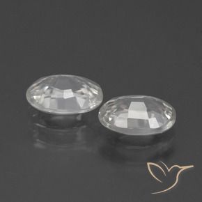 Gemas de Circón Blanco cálido natural de 2.27 ct, Ovalada, VVS-VS