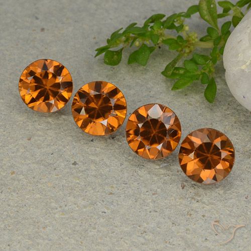 4.75ctw Natural Naranja oscuro medio Circón, Redondo, VVS-VS