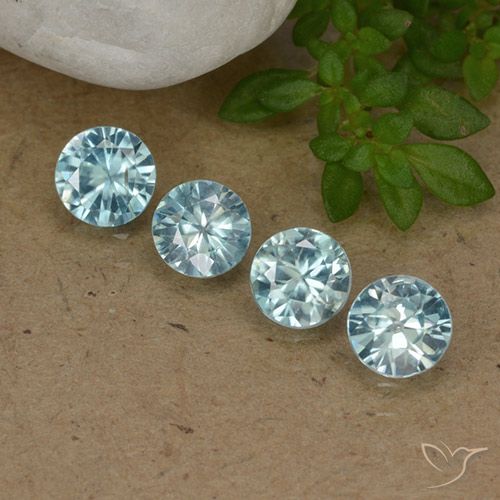 1.71ctw Natural Azul claro Circón, Redondo, VVS-VS