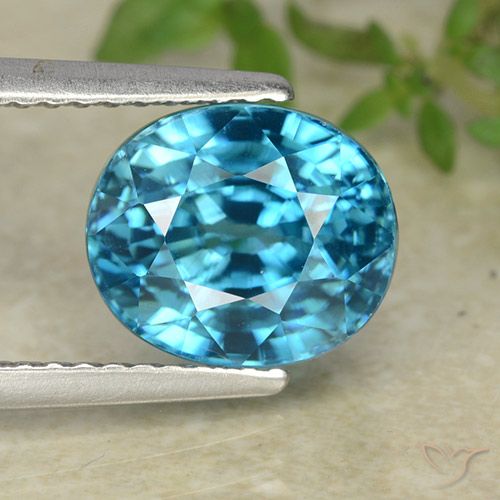 5.29ct Natural Azul medio Circón, Ovalada, VVS