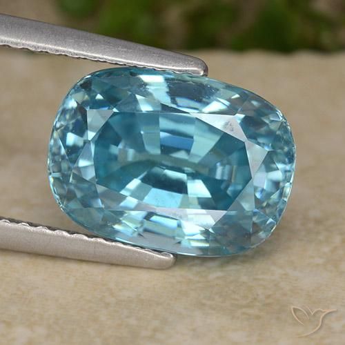 6.38ct Natural Azul medio Circón, Ovalada, VVS