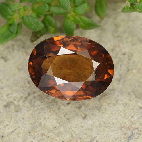 1.69ct Natural Naranja oscuro medio Circón, Ovalada, VS