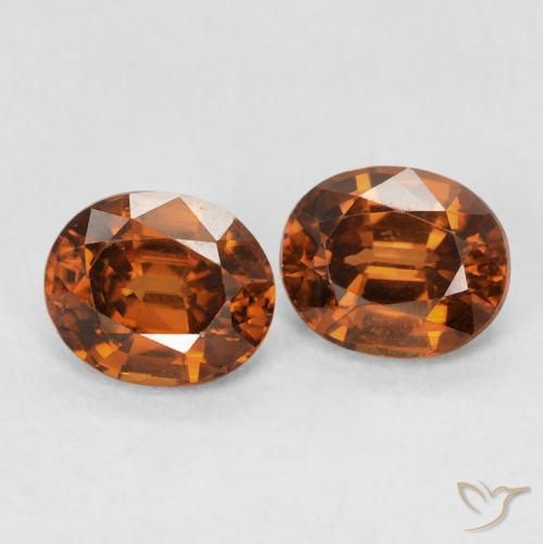 Gemas de Circón Naranja rojizo natural de 1.90 ct, Ovalada, VVS