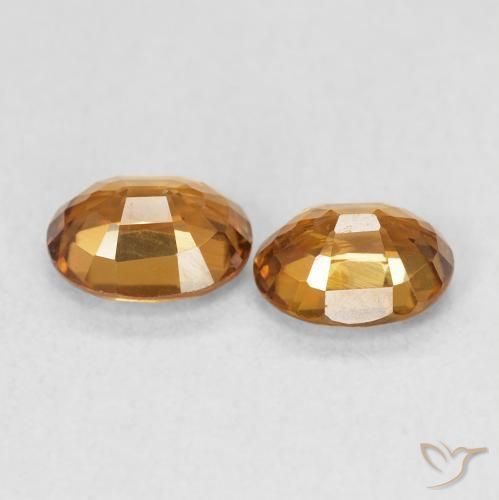 Gemas de Circón Naranja óxido natural de 1.94 ct, Ovalada, VS