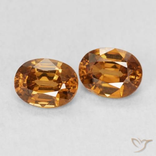 Gemas de Circón Naranja oscuro natural de 1.21 ct, Ovalada, VVS