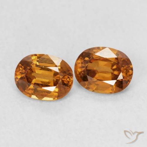Gemas de Circón Naranja medio natural de 1.23 ct, Ovalada, VVS