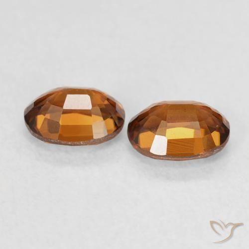 Gemas de Circón Naranja rojizo natural de 1.26 ct, Ovalada, VVS