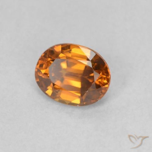 Circón Medium Dark-Orange natural de 0.62 ct, Ovalada, VVS