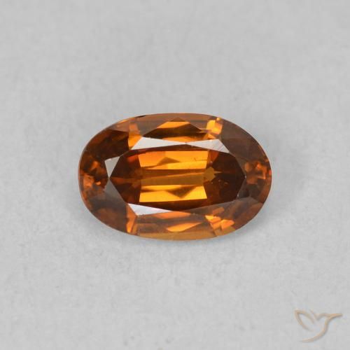 0.68ct Natural Naranja medio Circón, Ovalada, VVS