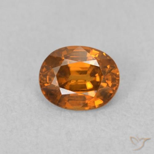 0.65ct Natural Naranja medio Circón, Ovalada, VVS